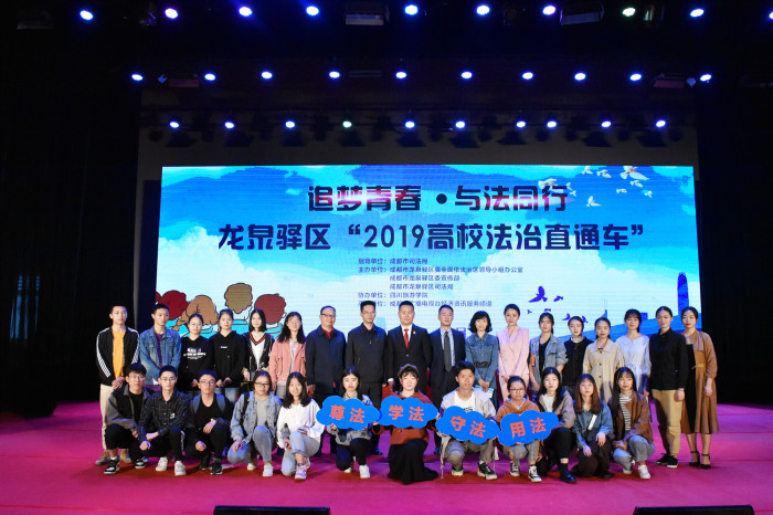 15717979672115.jpg 合照 (1)_副本.jpg